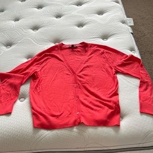 Sweater Banana Republic I never use! Size L the color is beautiful!